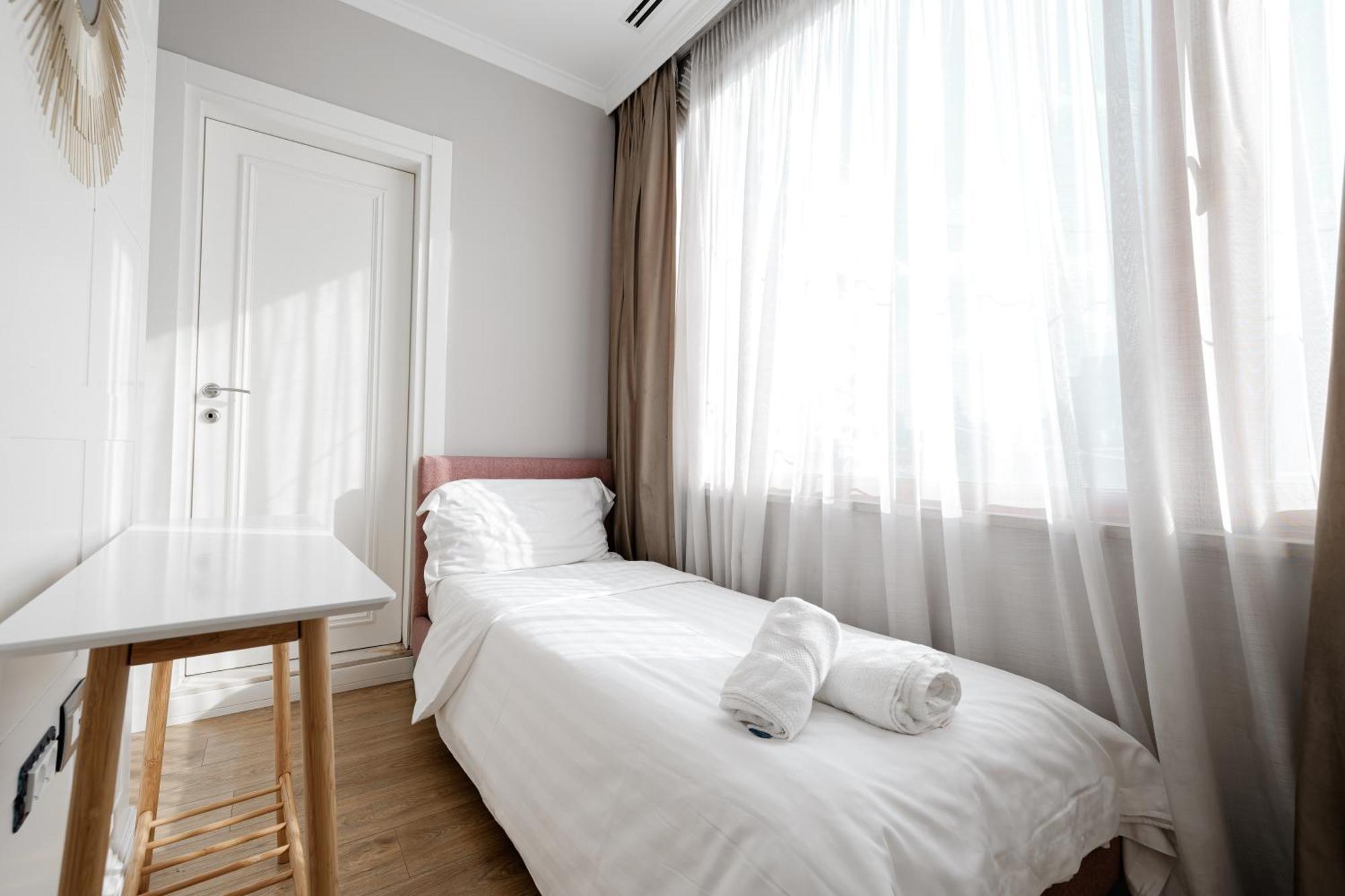 Boutique Hotel Whisky Tirana Exterior photo